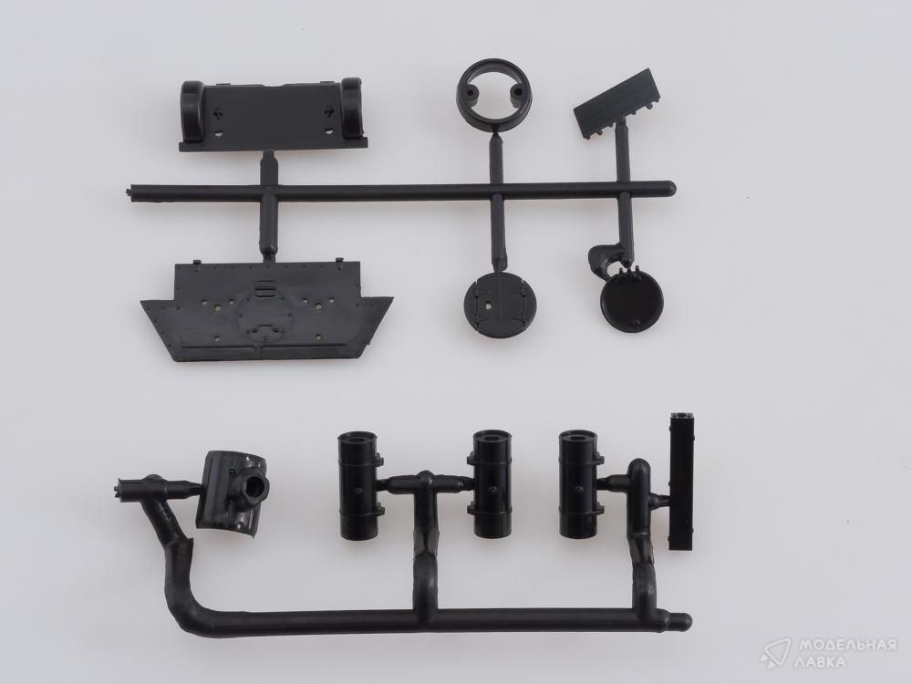 Сборная модель средний танк T-34-85 в масштабе 1:43 AVD Models Сборная модель средний танк T-34-85 AVD Models