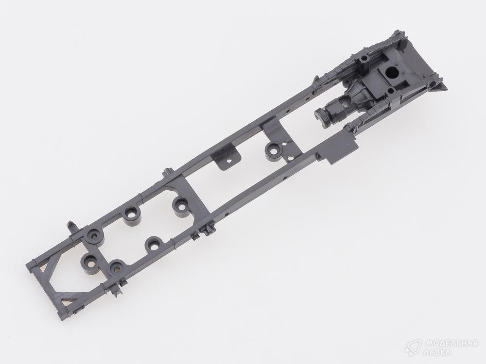 Сборная модель топливозаправщик АТЗ-3,8-130 в масштабе 1:43 AVD Models Сборная модель топливозаправщик АТЗ-3,8-130 AVD Models
