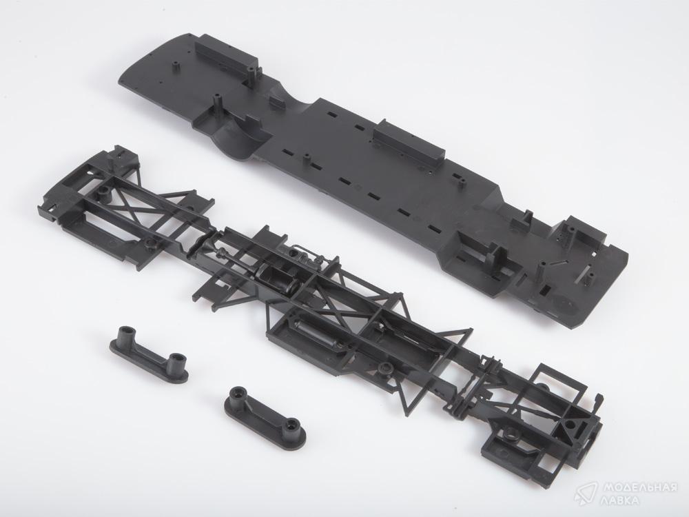 Сборная модель троллейбус ЗИУ-9 в масштабе 1:43 AVD Models Сборная модель троллейбус ЗИУ-9 AVD Models