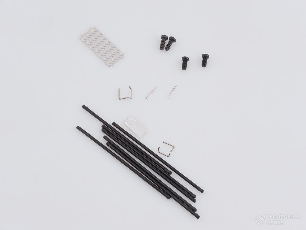 Сборная модель тяжелый артиллерийский тягач АТ-Т в масштабе 1:43 AVD Models Сборная модель тяжелый артиллерийский тягач АТ-Т AVD Models