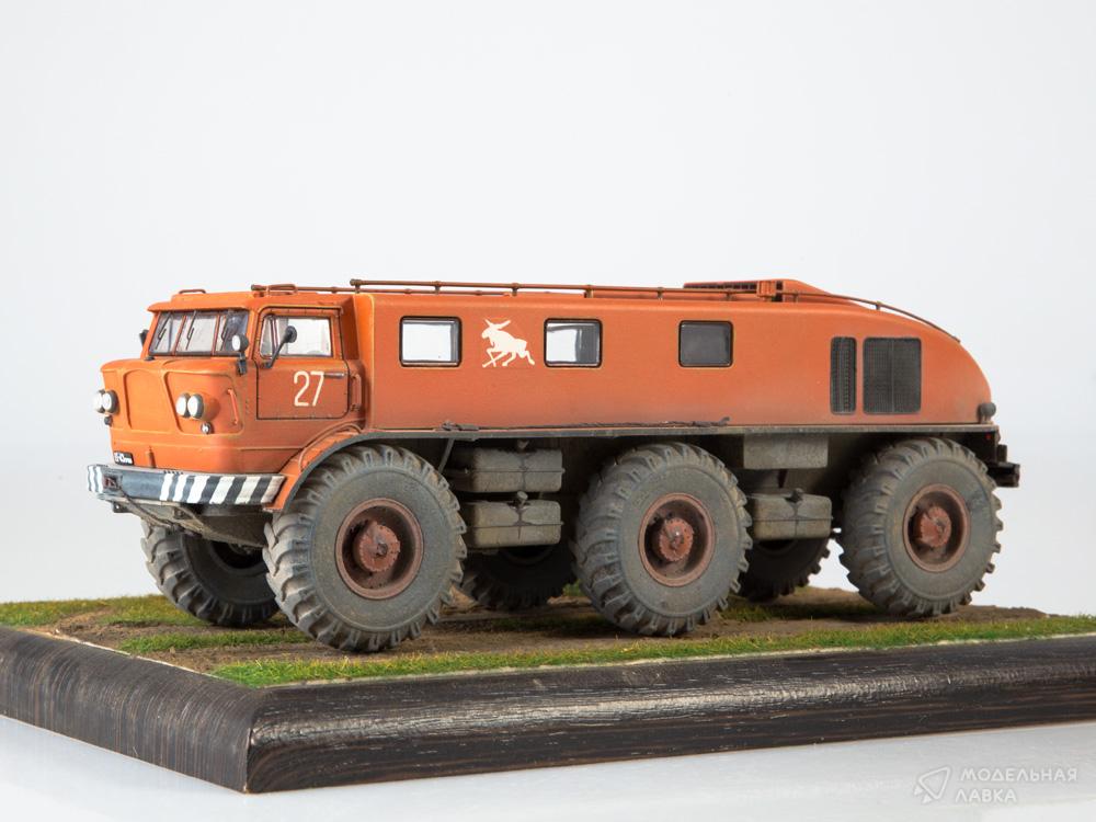 Сборная модель вездеход ЗИЛ-Э167 в масштабе 1:43 AVD Models Сборная модель вездеход ЗИЛ-Э167 AVD Models