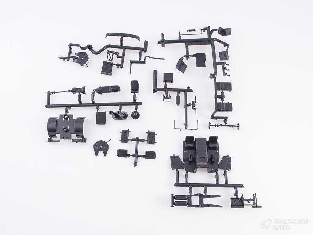 Сборная модель Skoda 706 MTTN в масштабе 1:43 AVD Models Сборная модель Skoda 706 MTTN AVD Models