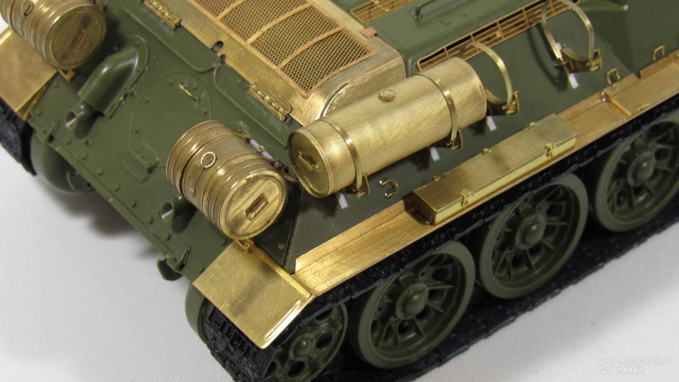 СУ-100. Надгусеничные полки (Звезда) Микродизайн СУ-100. Надгусеничные полки (Звезда) Микродизайн