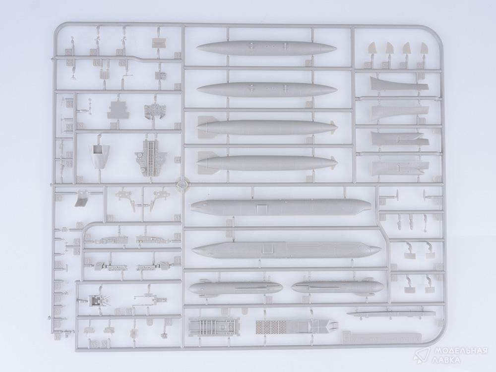 Сборная модель Sukhoi Su-22 M3/M4 в масштабе 1:48 Kitty Hawk Сборная модель Sukhoi Su-22 M3/M4 Kitty Hawk