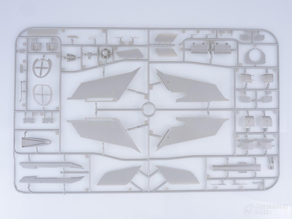 Сборная модель Super Etendard в масштабе 1:48 Kitty Hawk Сборная модель Super Etendard Kitty Hawk