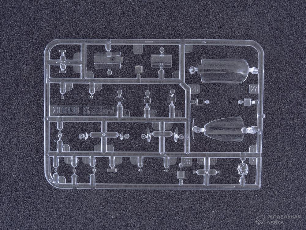 Сборная модель Super Etendard в масштабе 1:48 Kitty Hawk Сборная модель Super Etendard Kitty Hawk