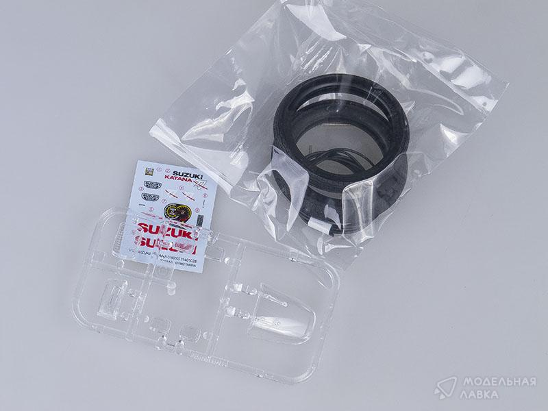 Сборная модель Suzuki GSX1100S Katana в масштабе 1:12 Tamiya Сборная модель Suzuki GSX1100S Katana Tamiya