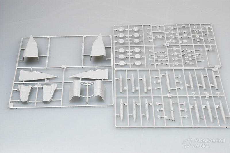 Сборная модель T-22M3 Backfire C (1:72) в масштабе 1:72 Trumpeter Сборная модель T-22M3 Backfire C (1:72) Trumpeter