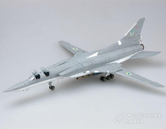 Сборная модель T-22M3 Backfire C (1:72) в масштабе 1:72 Trumpeter Сборная модель T-22M3 Backfire C (1:72) Trumpeter