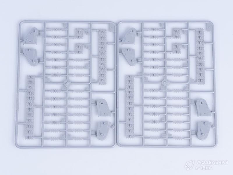 Сборная модель танк Russia T-34/76 Tank 1942 в масштабе 1:48 Hobby Boss Сборная модель танк Russia T-34/76 Tank 1942 Hobby Boss