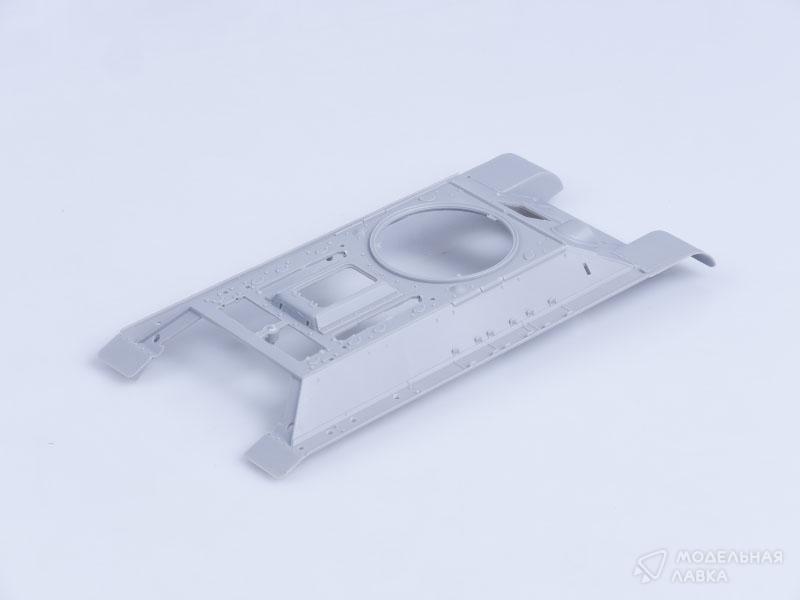 Сборная модель танк Russia T-34/76 Tank 1942 в масштабе 1:48 Hobby Boss Сборная модель танк Russia T-34/76 Tank 1942 Hobby Boss