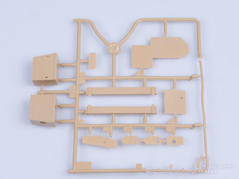 Сборная модель танк Schneider CA - Armored в масштабе 1:35 Hobby Boss Сборная модель танк Schneider CA - Armored Hobby Boss