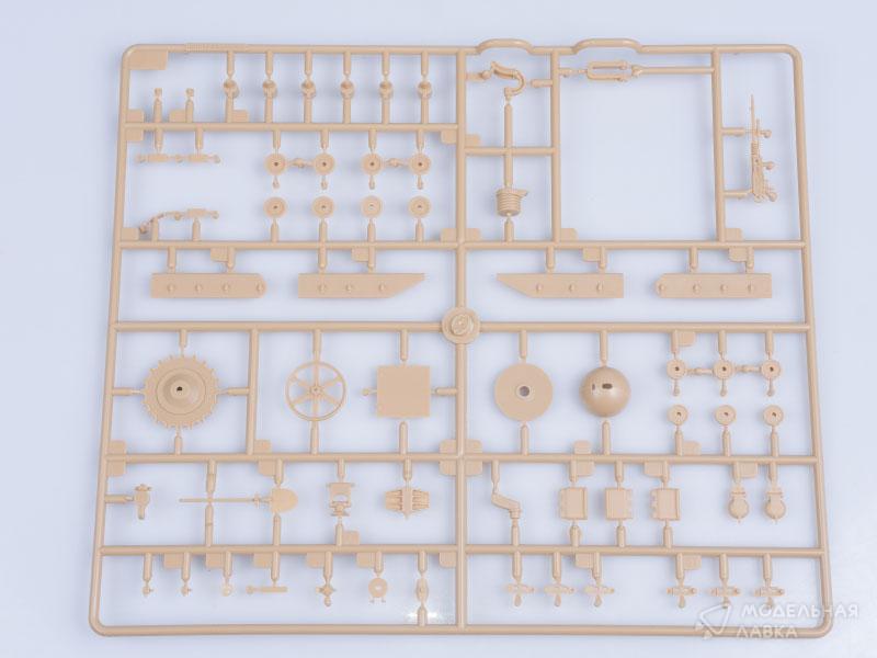 Сборная модель танк Schneider CA - Armored в масштабе 1:35 Hobby Boss Сборная модель танк Schneider CA - Armored Hobby Boss