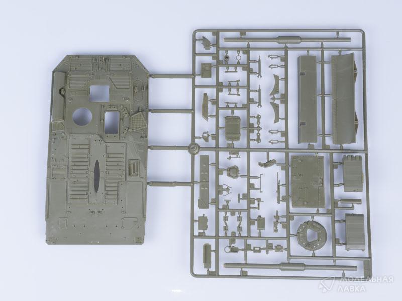Сборная модель танк STRV 103B в масштабе 1:35 Trumpeter Сборная модель танк STRV 103B Trumpeter