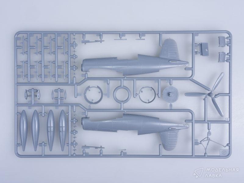 Сборная модель Vought F4U-1 Corsair в масштабе 1:72 Tamiya Сборная модель Vought F4U-1 Corsair Tamiya