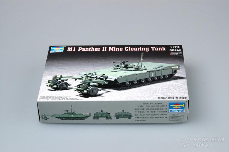 Сборная модель M1 Panther II Mine clearing Tank в масштабе 1:72 Trumpeter Сборная модель M1 Panther II Mine clearing Tank Trumpeter