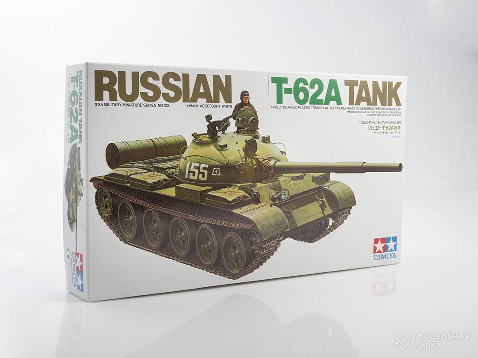 Сборная модель советский танк Т-62А с 1 фигурой в масштабе 1:35 Tamiya Сборная модель советский танк Т-62А с 1 фигурой Tamiya