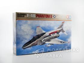 Американский палубный истребитель F-4B Phantom II