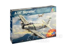 Douglas A-1H Skyraider + Super Decal