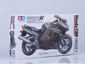 Honda CBR 1100XX Super Blackbird