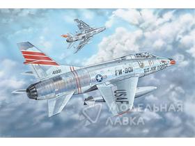 Истребитель F-100C Super Sabre