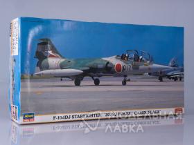 Истребитель F-104DJ Starfighter "207SQ Forest Camo"