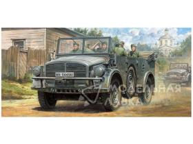 Немецкий автомобиль Horch Type 1a с 6 фигурами