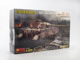 Немецкий танк Pz.Kpfw.IV Ausf. J Nibelungenwerk (поздний) с интерьером. Сентябрь-ноябрь 1944 г.