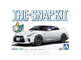 Nissan GT-R (Brilliant White Pearl)