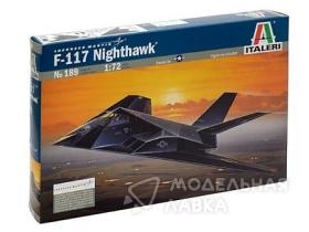 Самолет F-117A Nighthawk