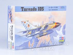 Самолет Tornado IDS