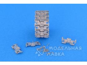 Tracks for M24 “Chaffee” T72E1