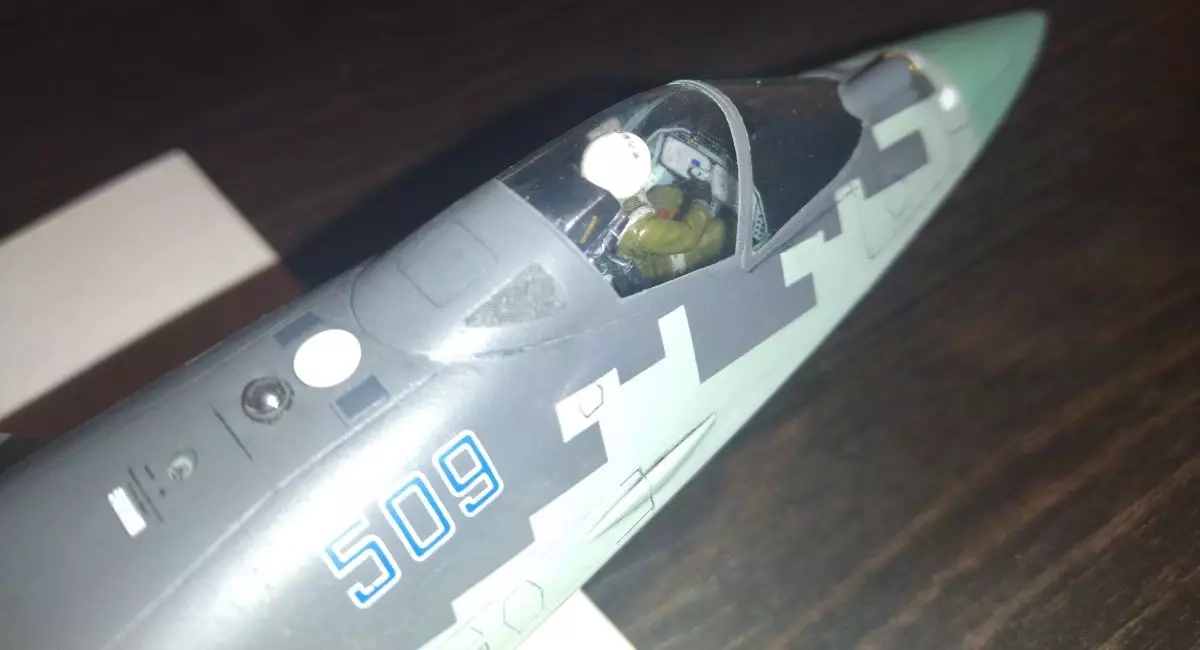 Сборная модель лесовоз с прицепом-роспуском 43204-10