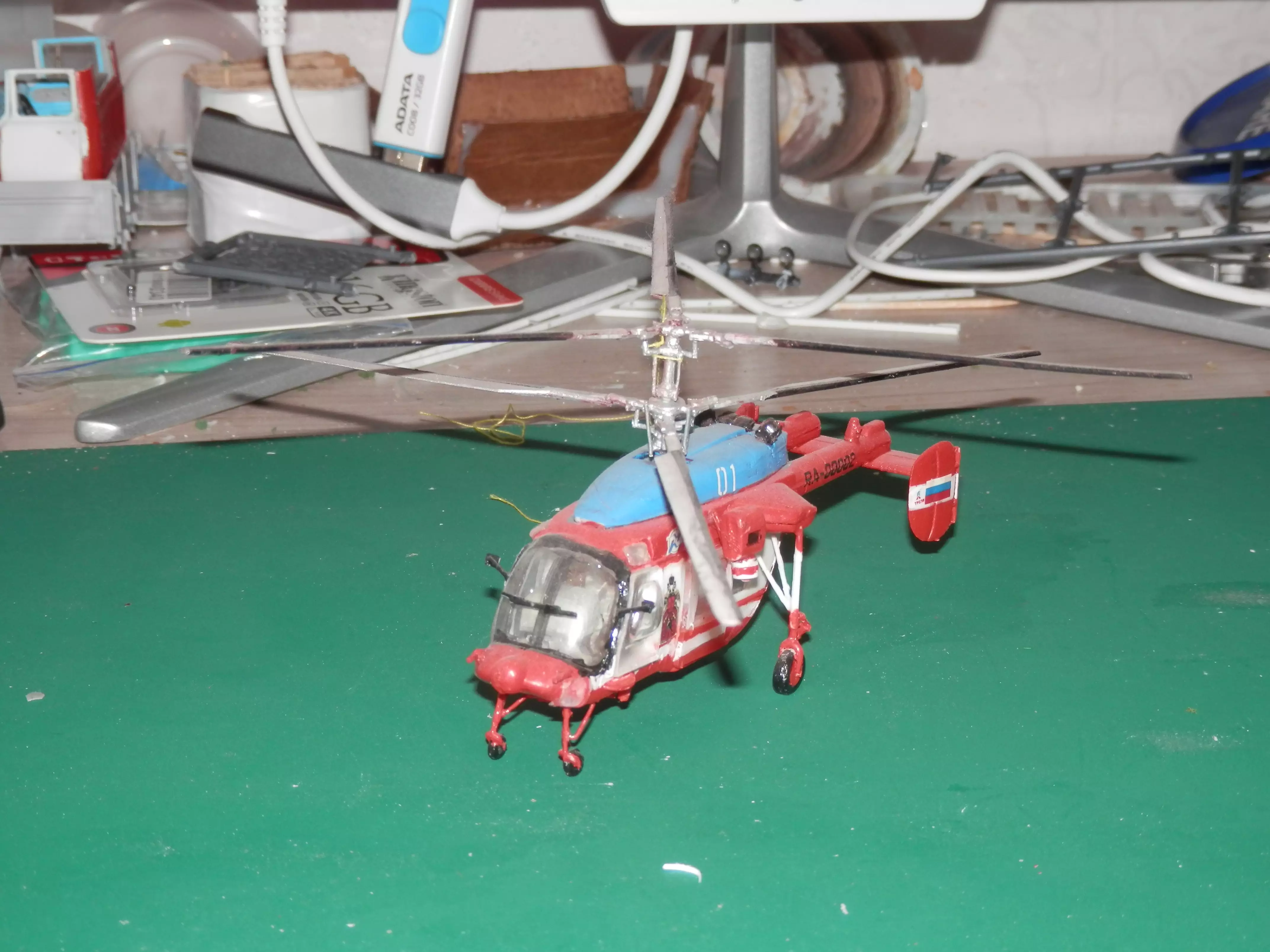 Сборная модель лесовоз с прицепом-роспуском 43204-10