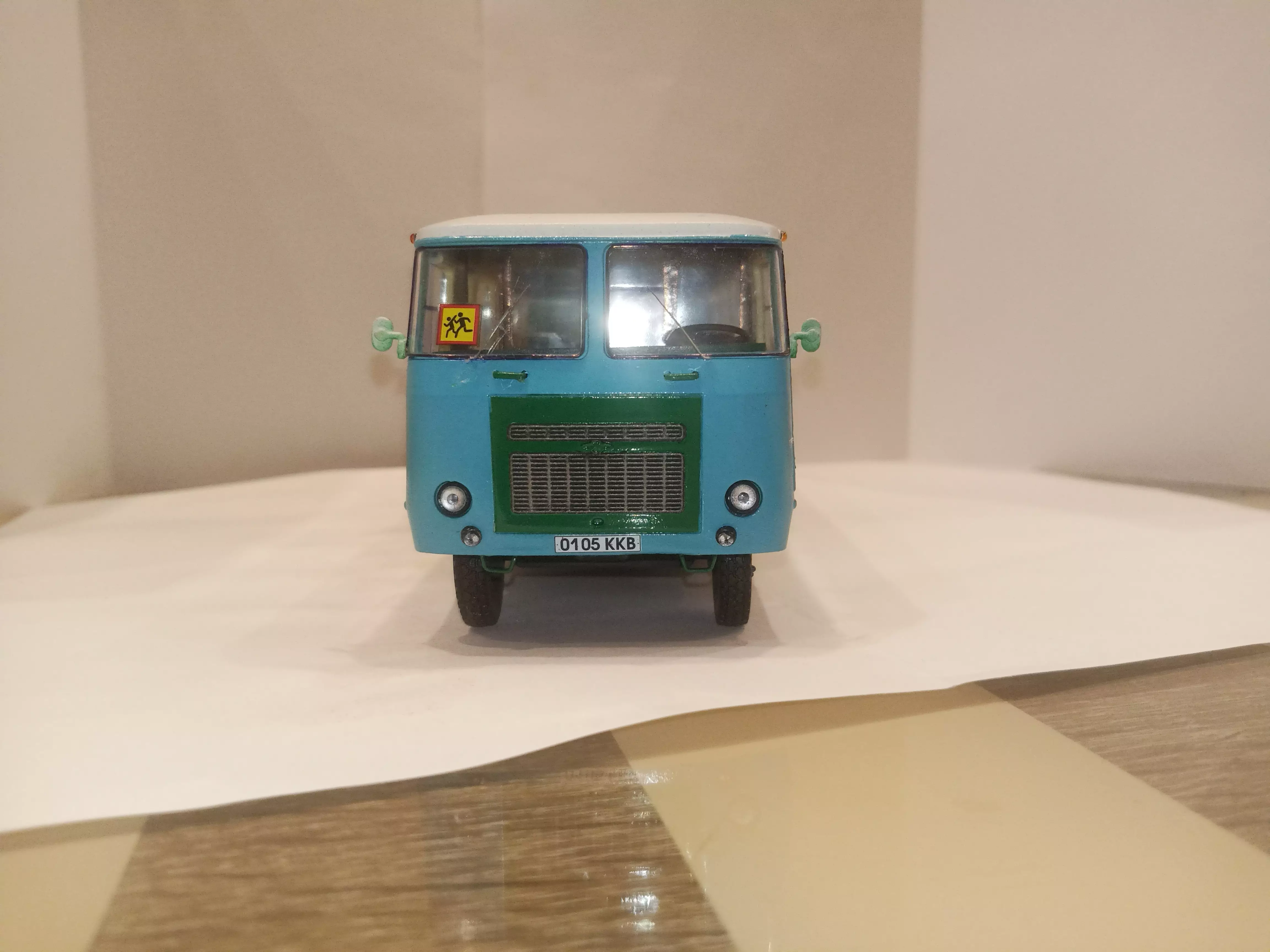 Сборная модель лесовоз с прицепом-роспуском 43204-10