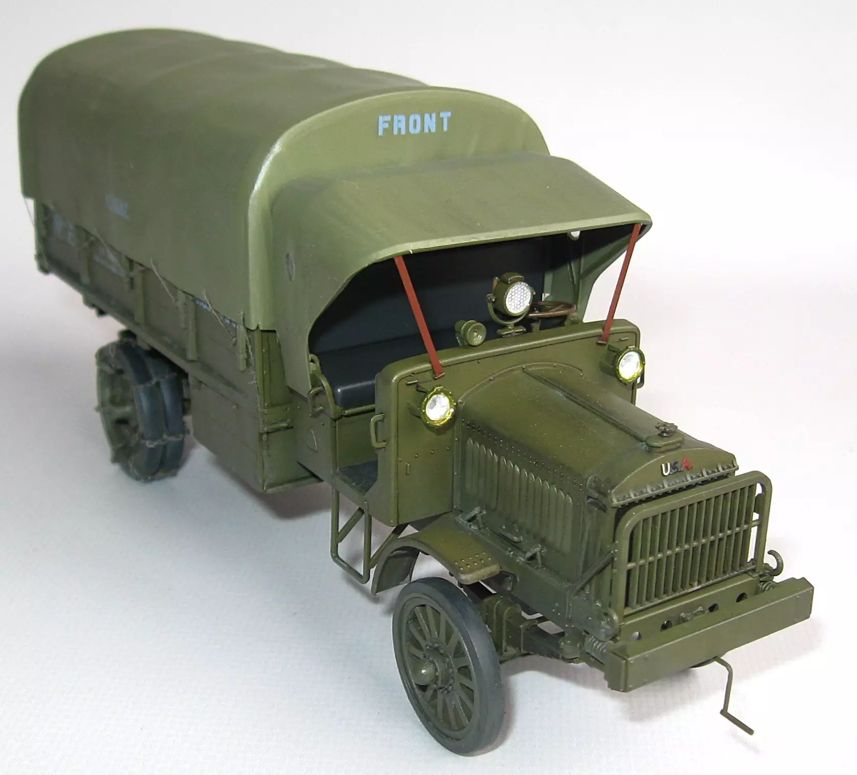 Сборная модель лесовоз с прицепом-роспуском 43204-10