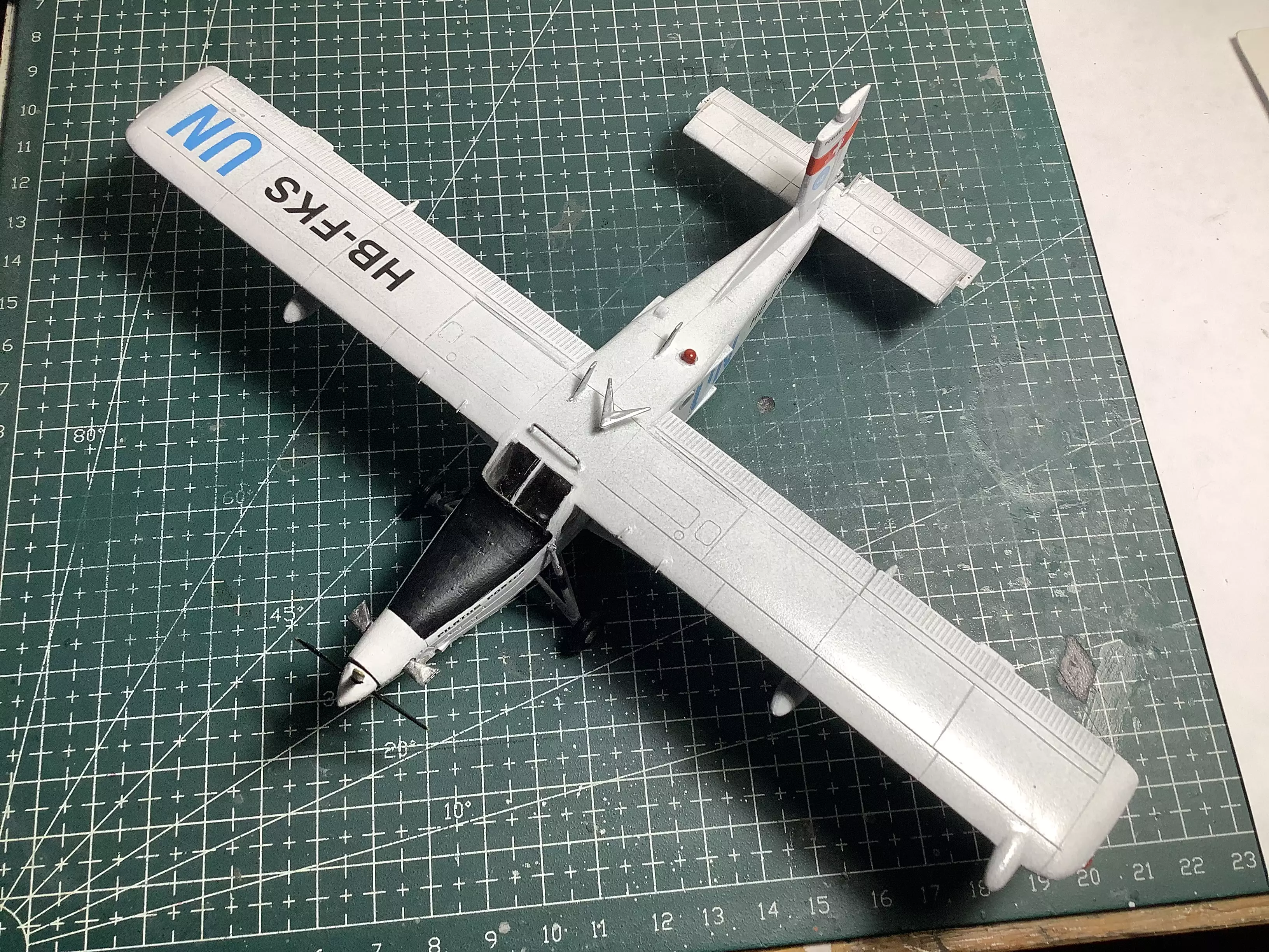 Сборная модель лесовоз с прицепом-роспуском 43204-10