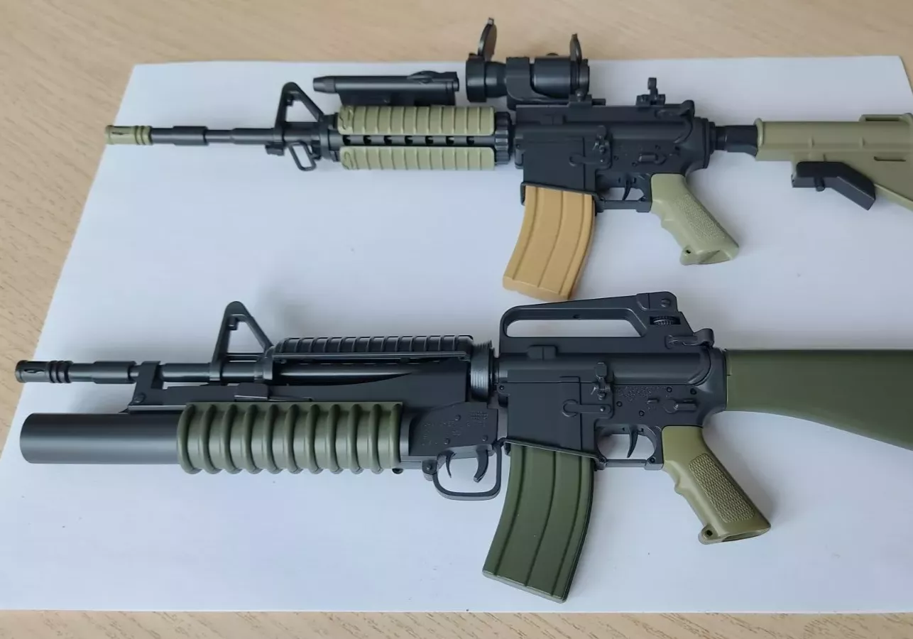 Американская полуавтоматическая винтовка AR15/M16/M4 M4A1/M203