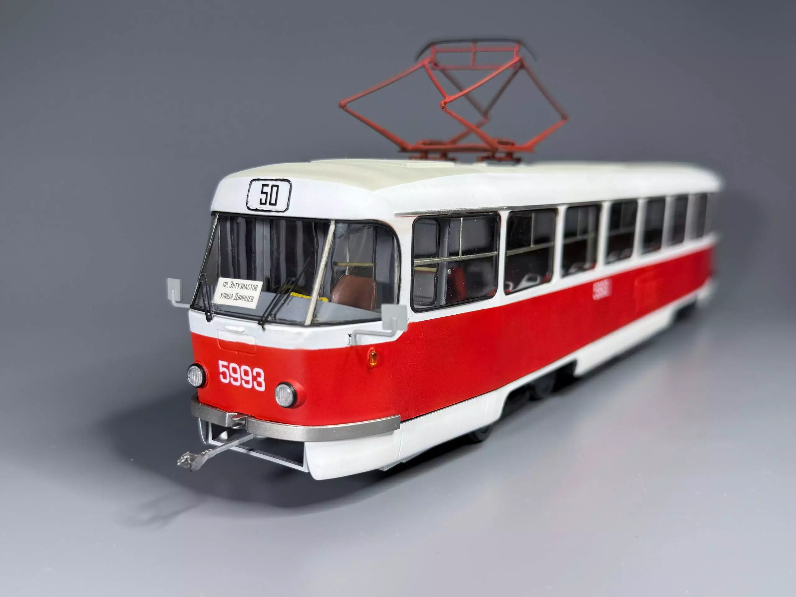 Сборная модель лесовоз с прицепом-роспуском 43204-10