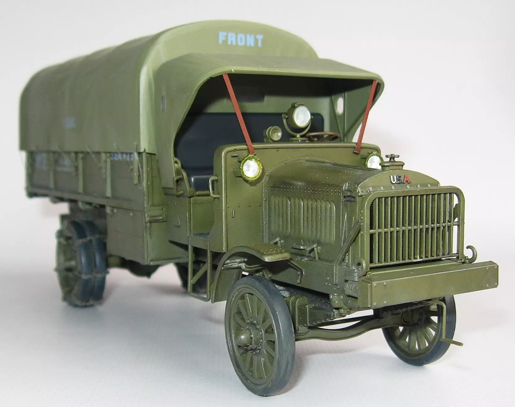 Сборная модель лесовоз с прицепом-роспуском 43204-10