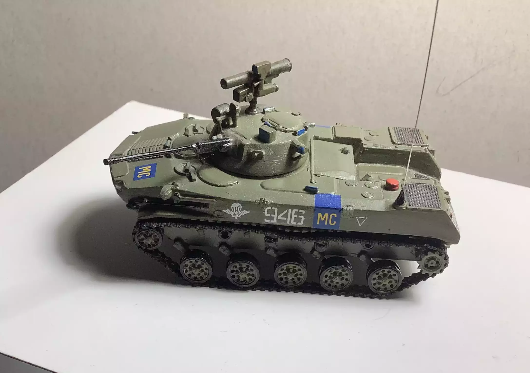 Сборная модель лесовоз с прицепом-роспуском 43204-10