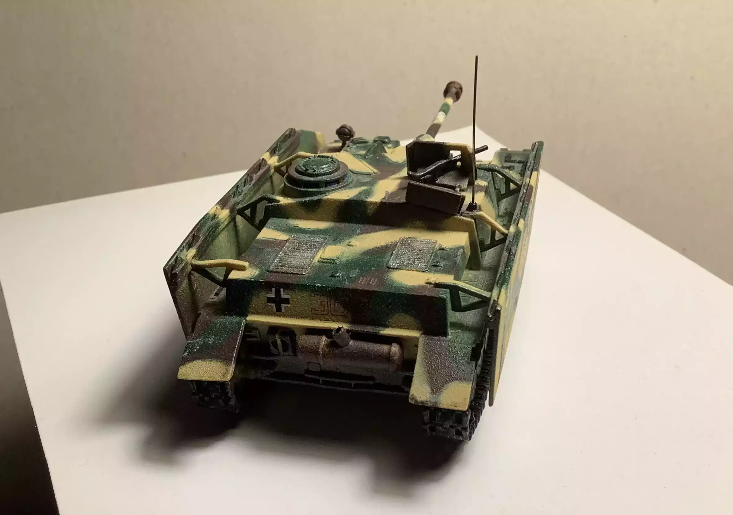 Сборная модель лесовоз с прицепом-роспуском 43204-10