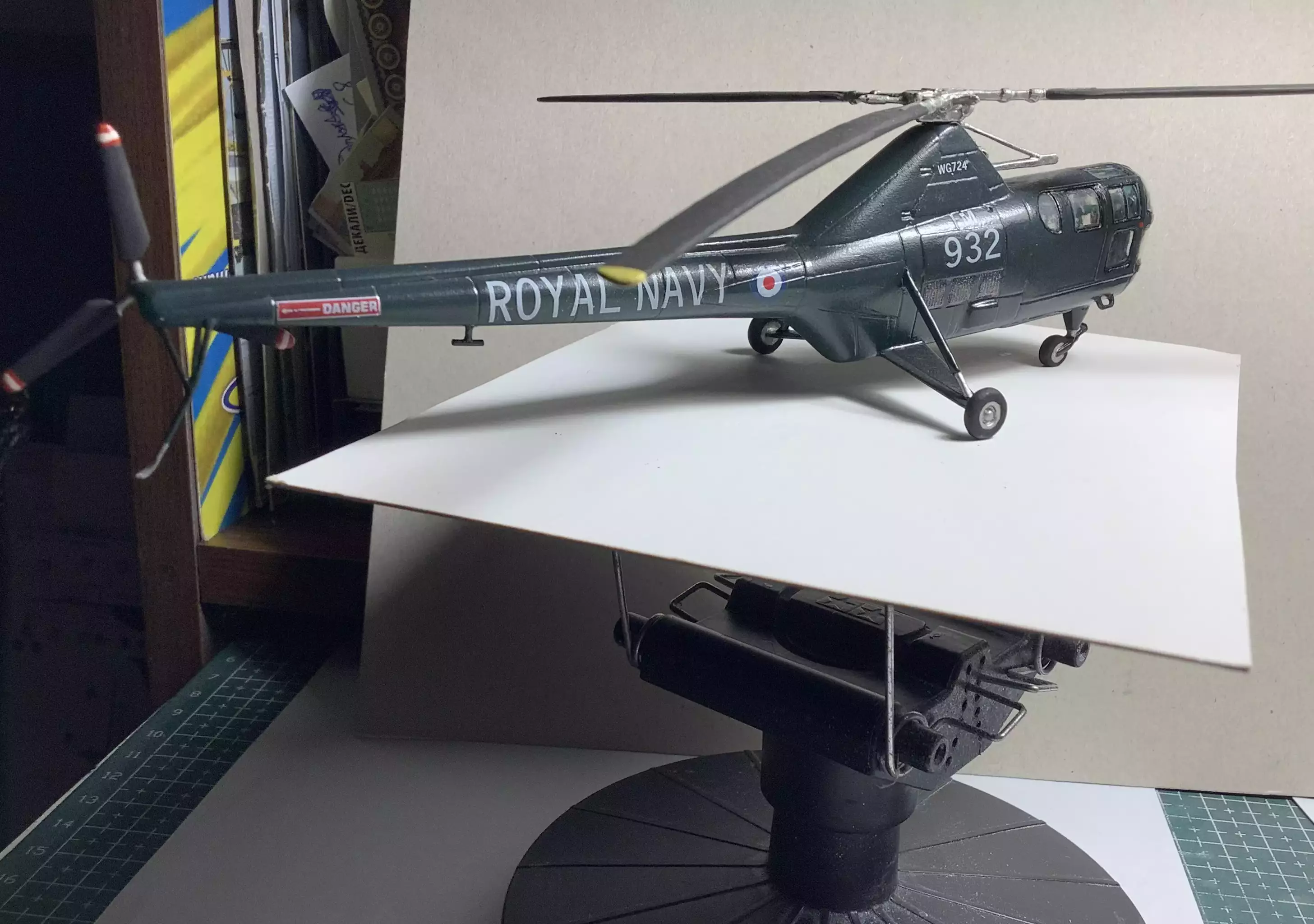 Сборная модель лесовоз с прицепом-роспуском 43204-10