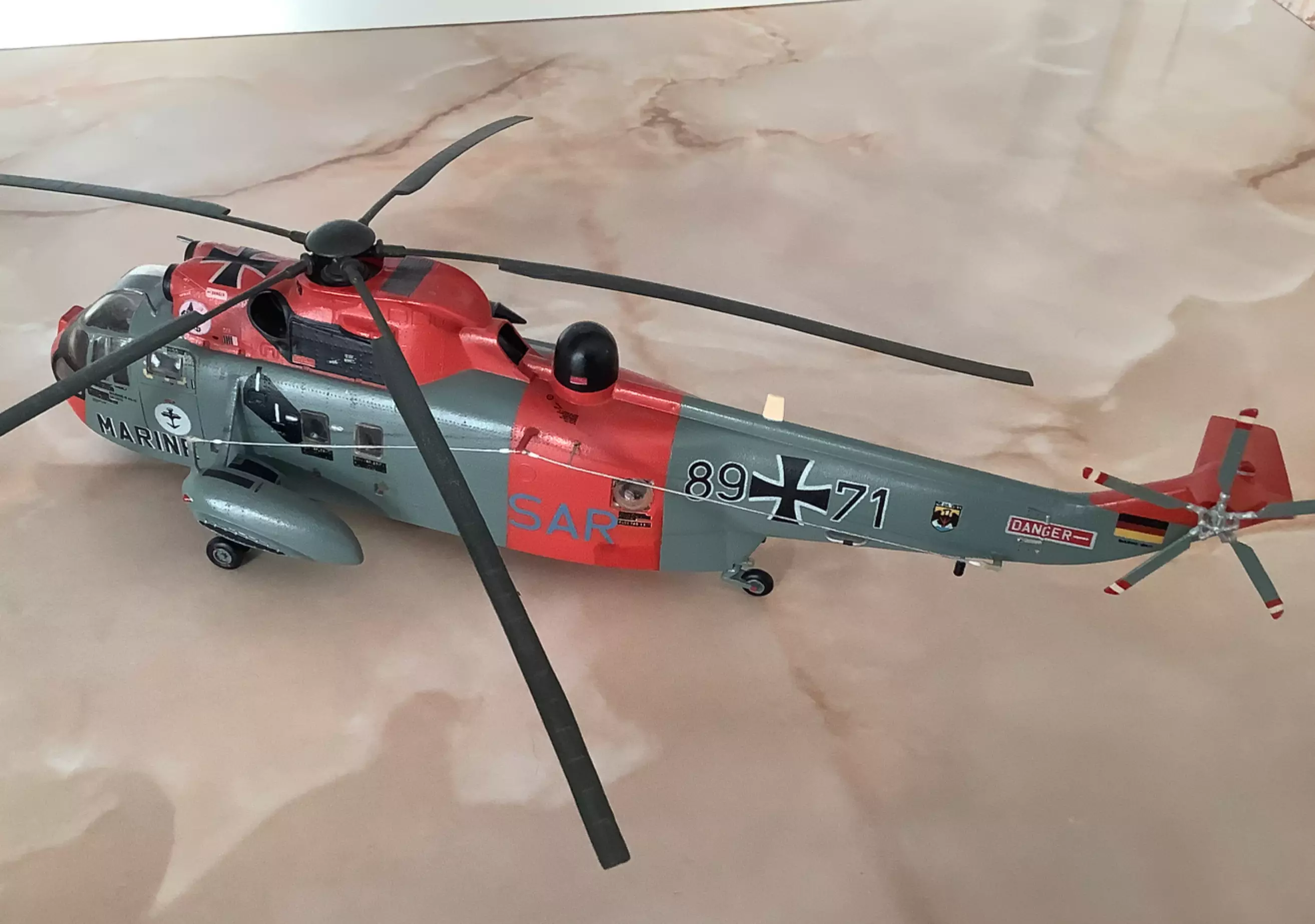 Сборная модель лесовоз с прицепом-роспуском 43204-10