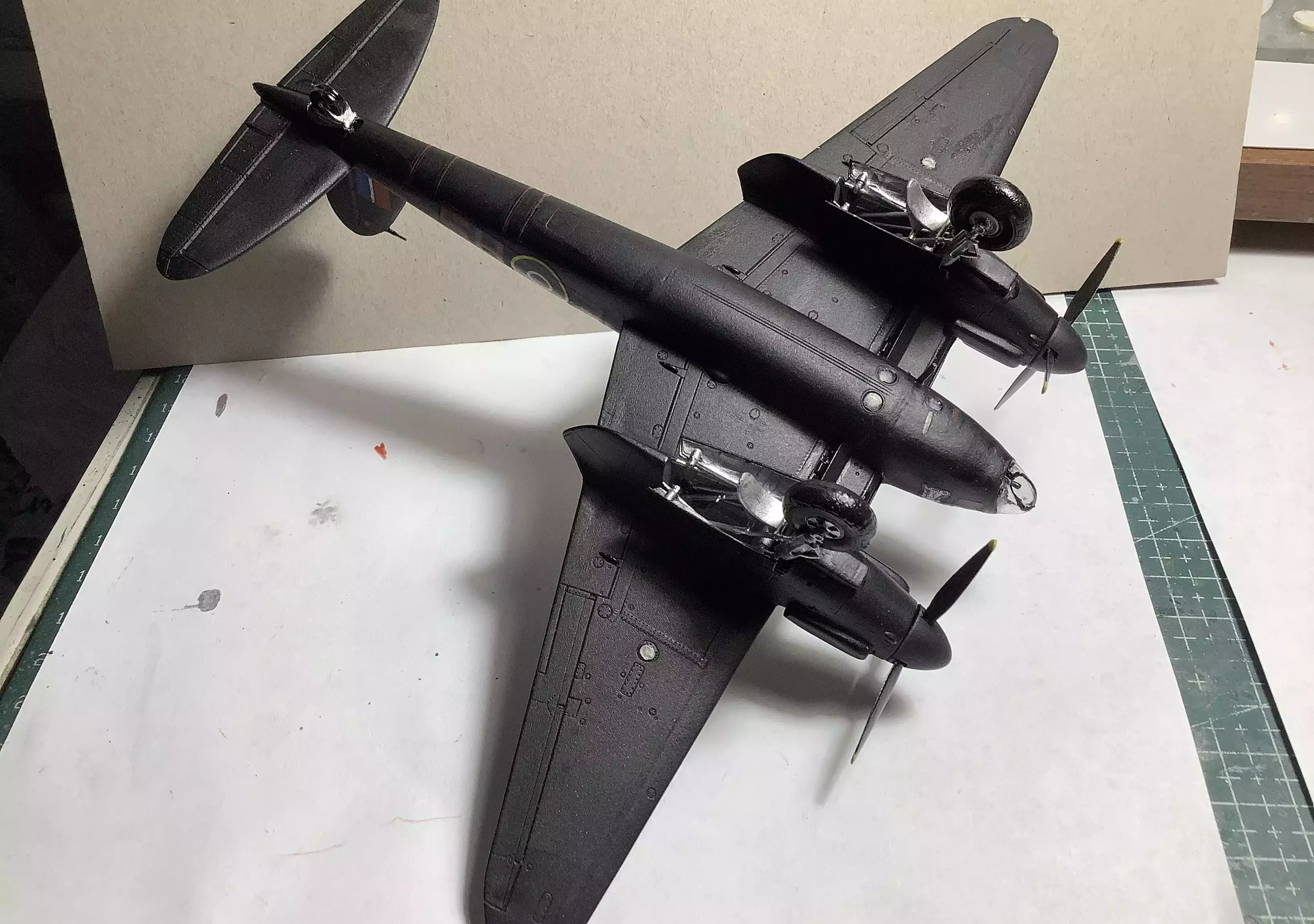 Сборная модель лесовоз с прицепом-роспуском 43204-10