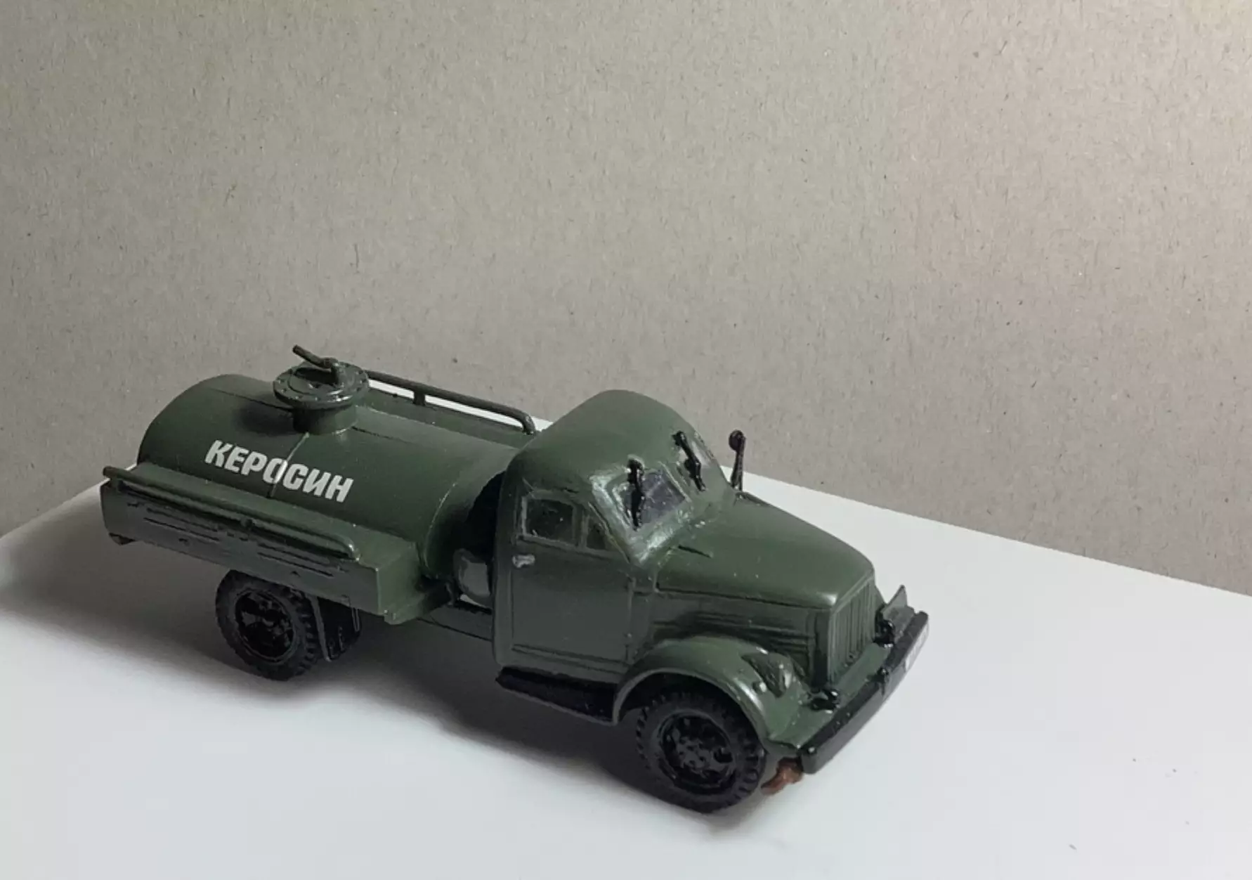 Сборная модель лесовоз с прицепом-роспуском 43204-10