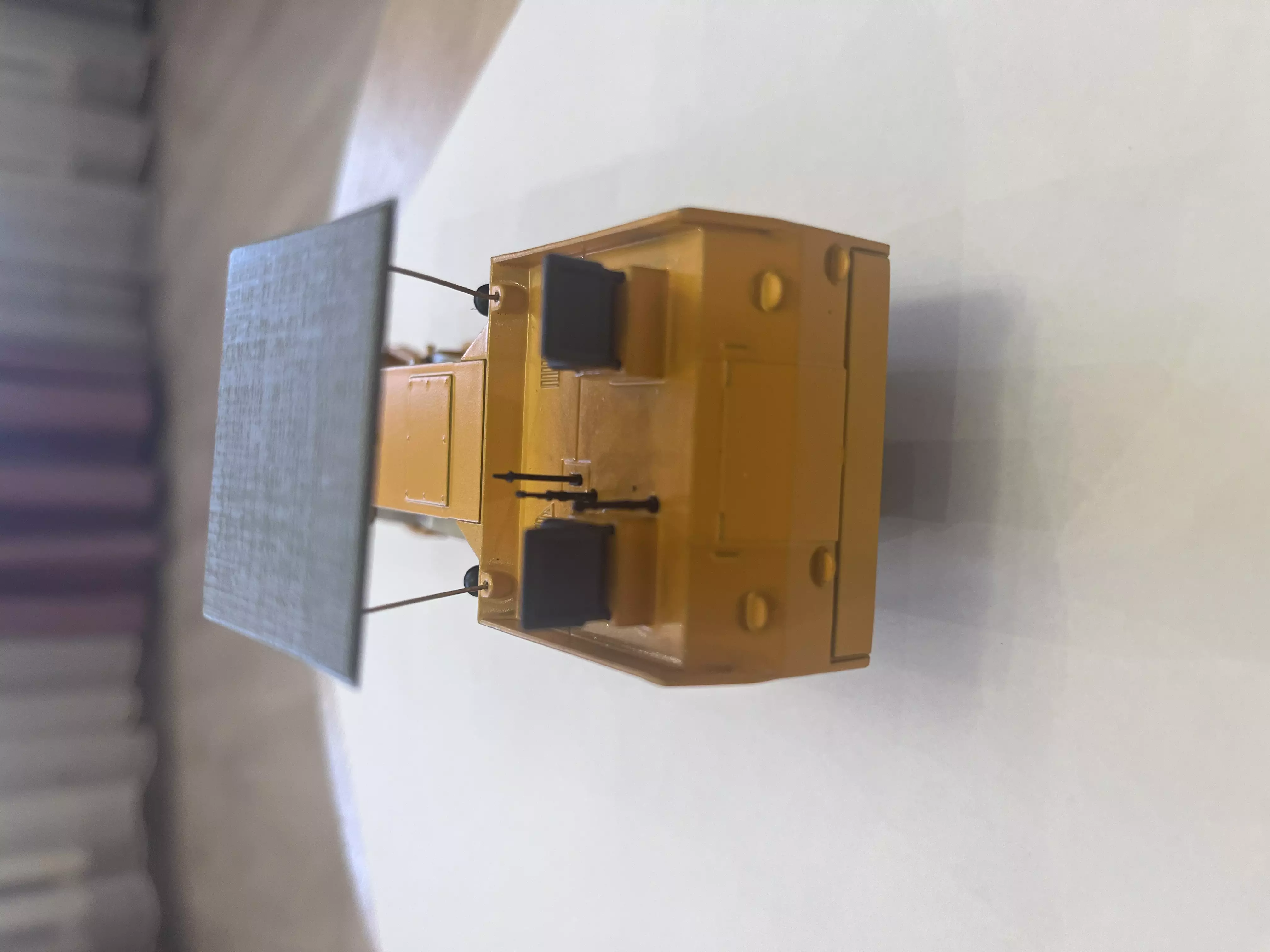 Сборная модель лесовоз с прицепом-роспуском 43204-10