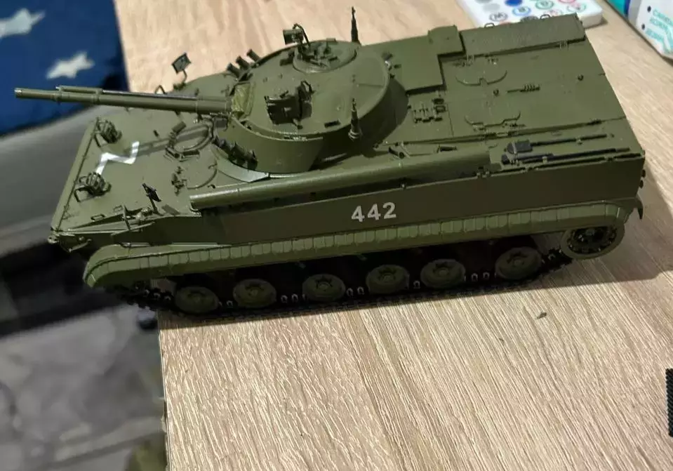 Сборная модель лесовоз с прицепом-роспуском 43204-10