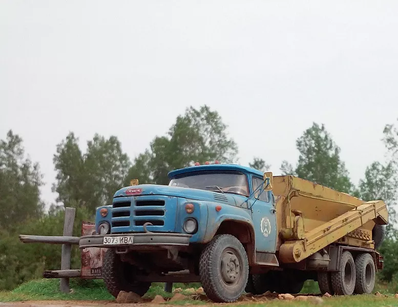 Эмаль акриловая LADA 428 (медео)