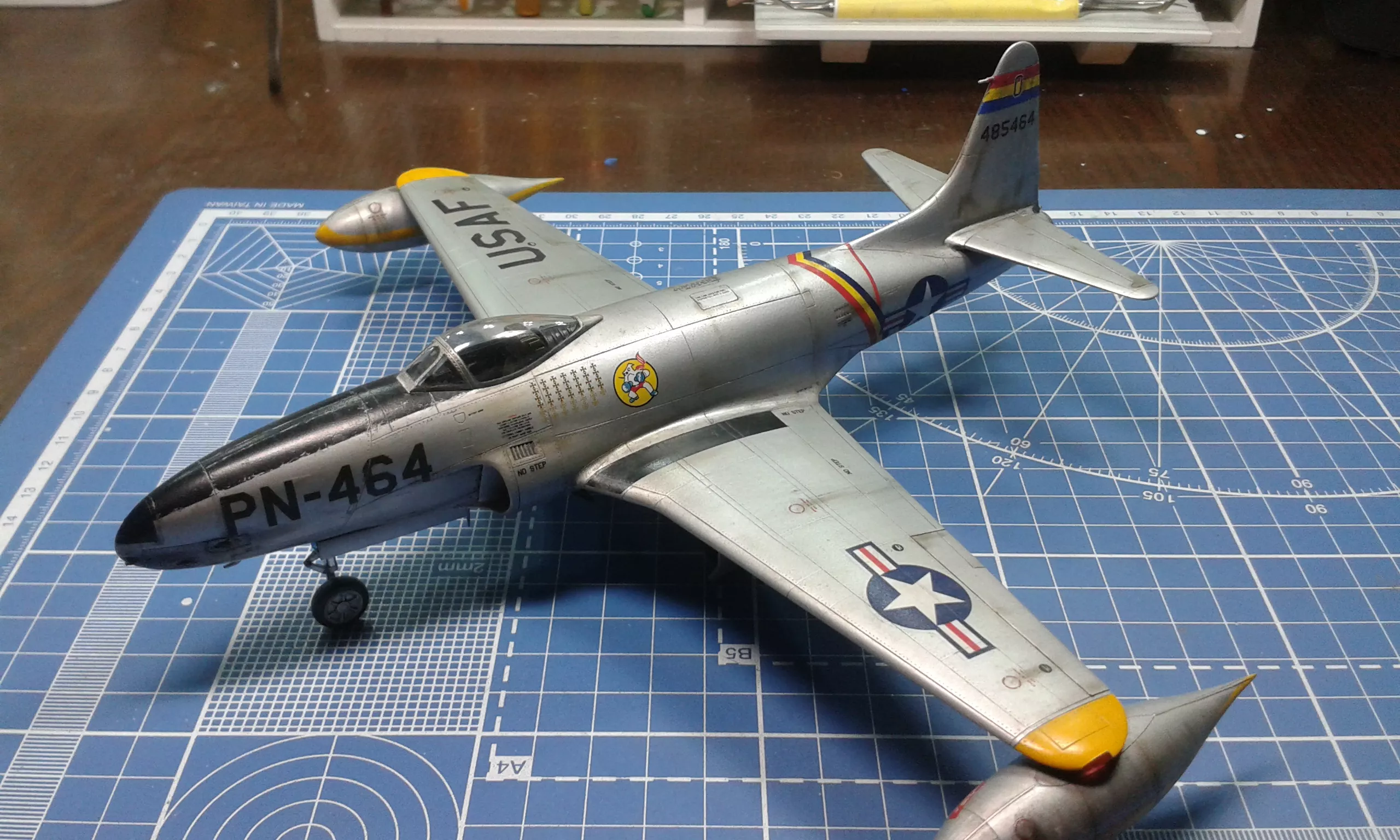 Самолет F-80A Shooting Star fighter